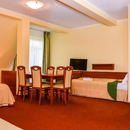 Habitación en casa particular Sylvia Dźwirzyno