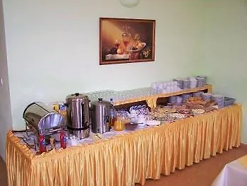 Habitación en casa particular Sylvia *